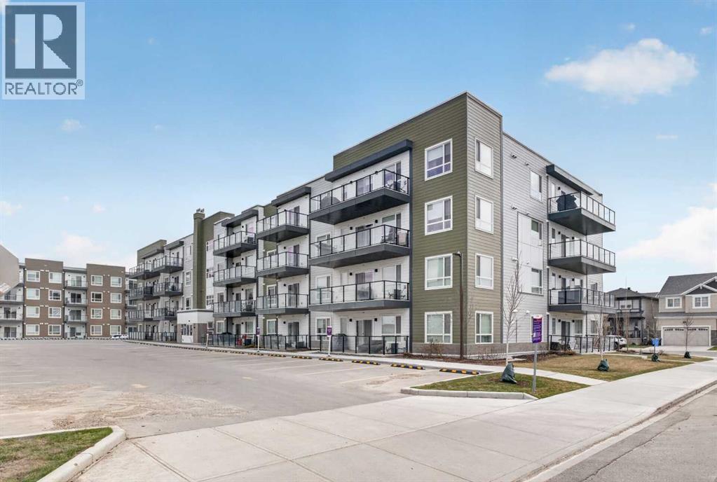 1206, 33 Carringham Gate Nw, Calgary, Alberta  T3P 2H6 - Photo 1 - A2307634