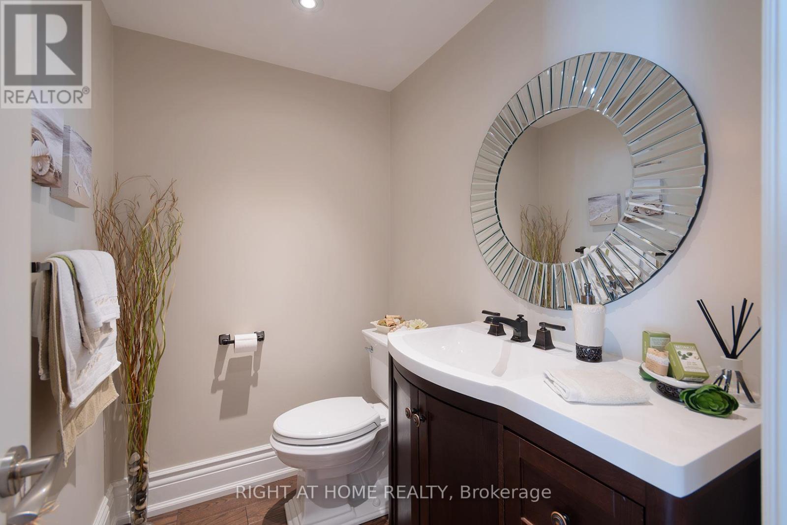 104 Pinedale Gate, Vaughan, Ontario  L4L 8X3 - Photo 19 - N13093180