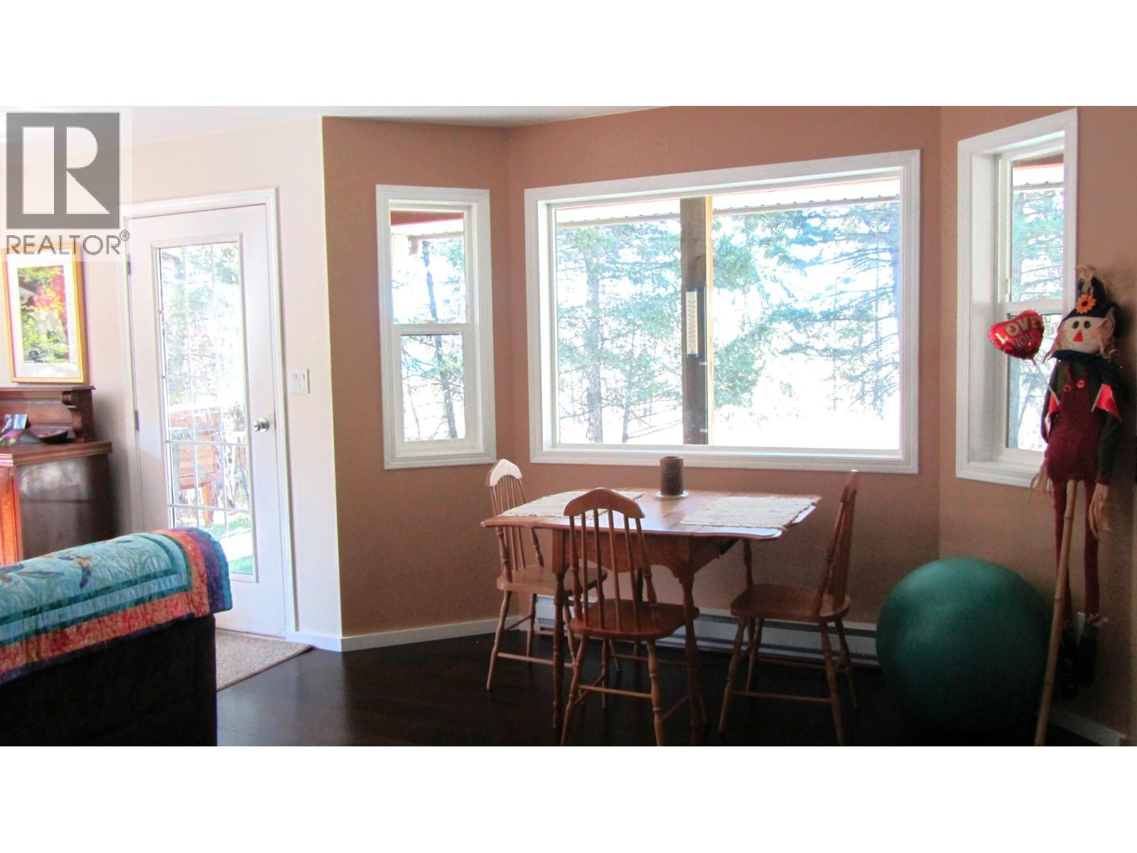 5369 Kallum Drive, 108 Mile Ranch, British Columbia  V0K 2Z0 - Photo 6 - R3120560