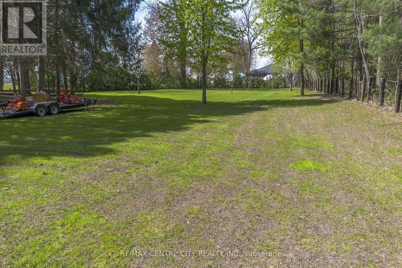 29883 West Bothwell Road, Chatham-Kent, Ontario  N0P 1C0 - Photo 37 - X13090452