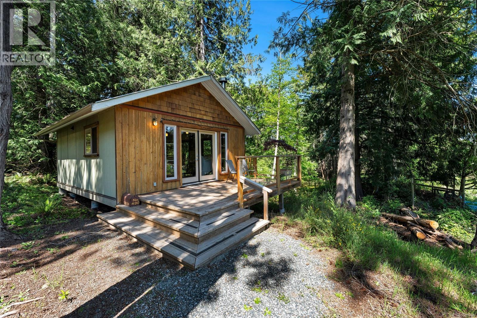 490 Rainbow Rd, Salt Spring, British Columbia  V8K 2M5 - Photo 2 - 1033701