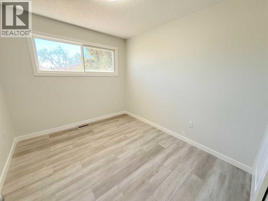 318 5 Avenue, Wainwright, Alberta  T9W 1A7 - Photo 14 - A2308769