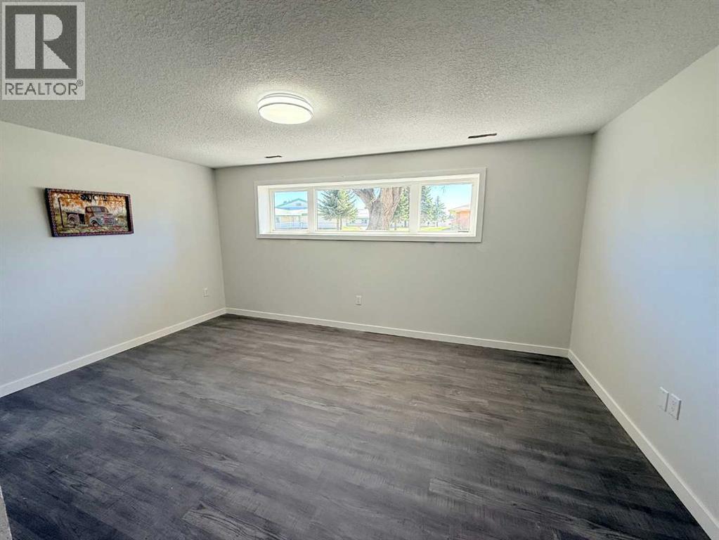 318 5 Avenue, Wainwright, Alberta  T9W 1A7 - Photo 31 - A2308769
