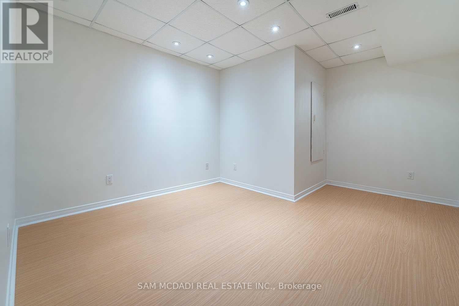 2447 Baintree Crescent, Oakville, Ontario  L6M 4W9 - Photo 27 - W13093156