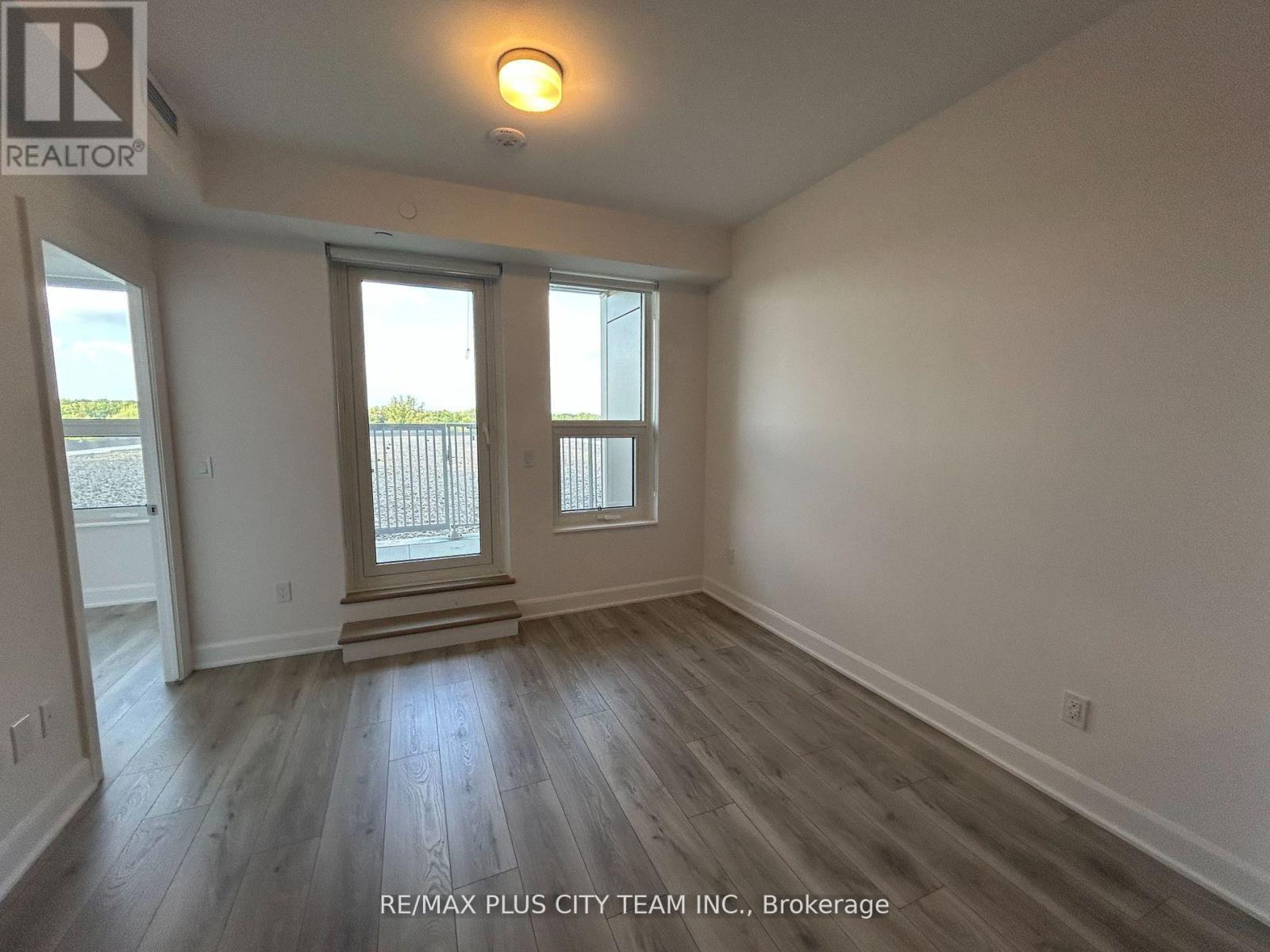 506 - 3240 William Coltson Avenue, Oakville, Ontario  L6H 8C8 - Photo 3 - W13093160