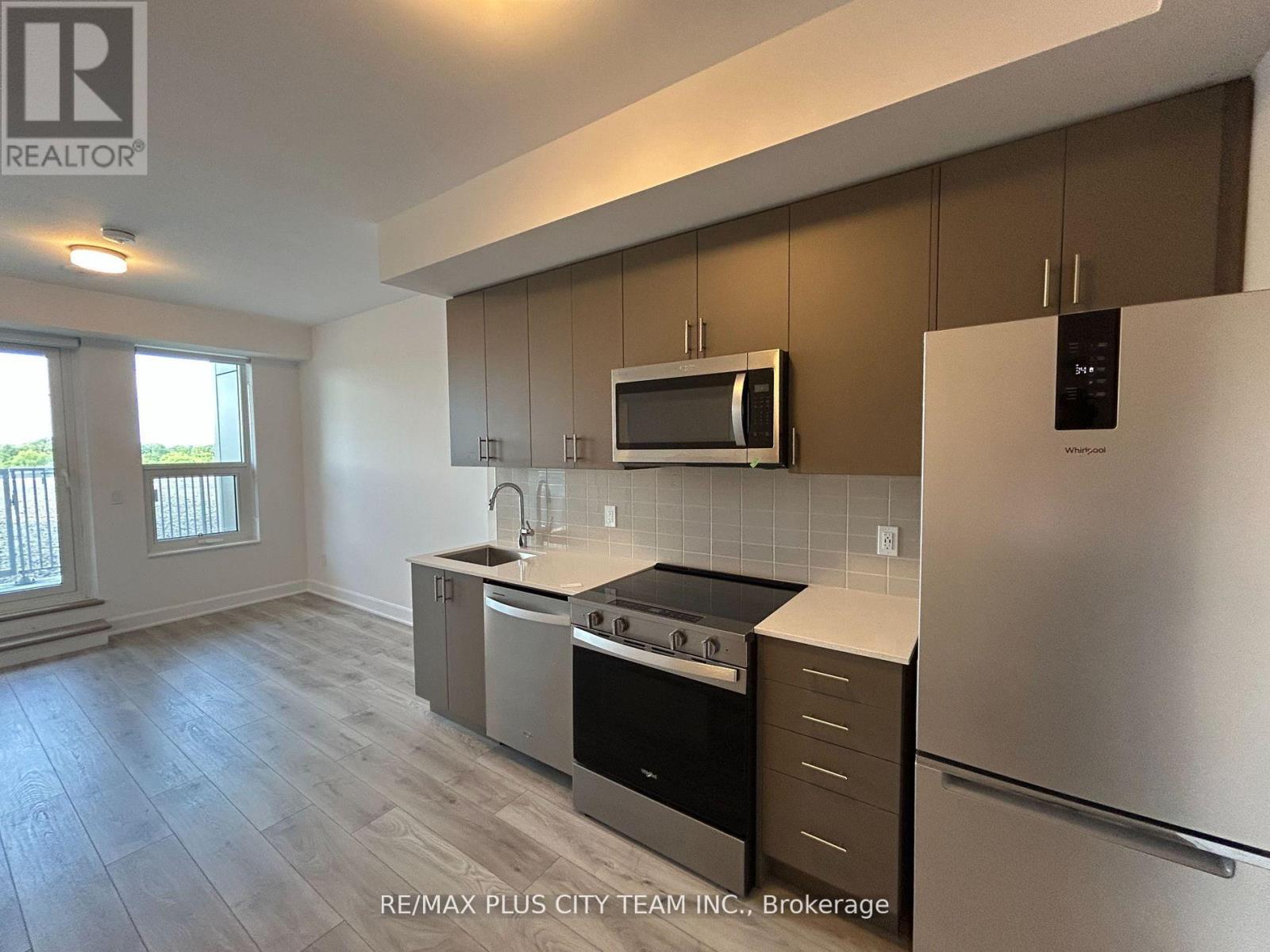 506 - 3240 William Coltson Avenue, Oakville, Ontario  L6H 8C8 - Photo 5 - W13093160