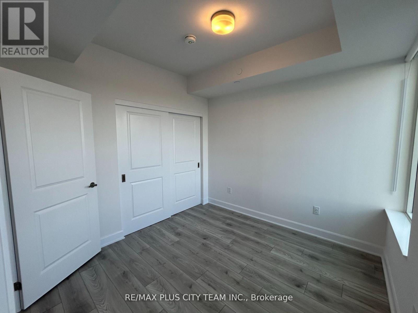 506 - 3240 William Coltson Avenue, Oakville, Ontario  L6H 8C8 - Photo 7 - W13093160