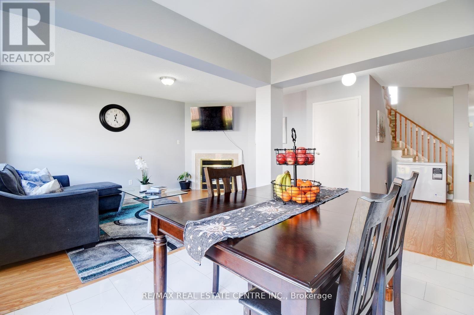 103 Botavia Downs Drive, Brampton, Ontario  L7A 3P6 - Photo 13 - W13093206
