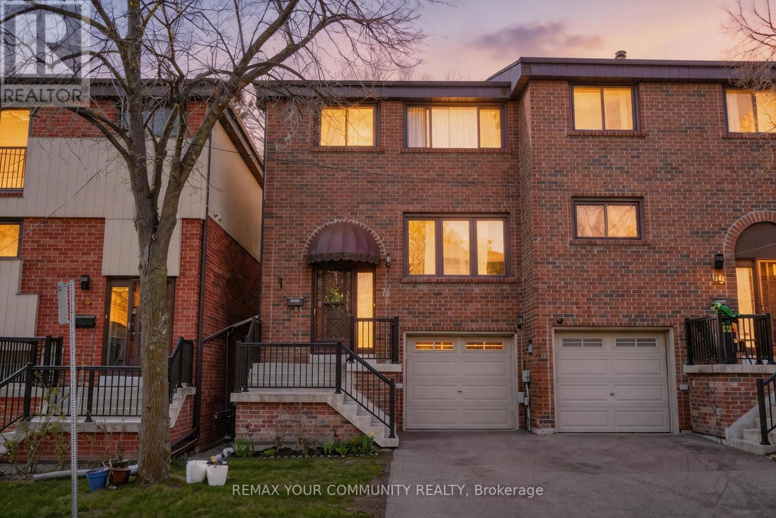 71 MAPLE BRANCH PATH, Toronto, Ontario