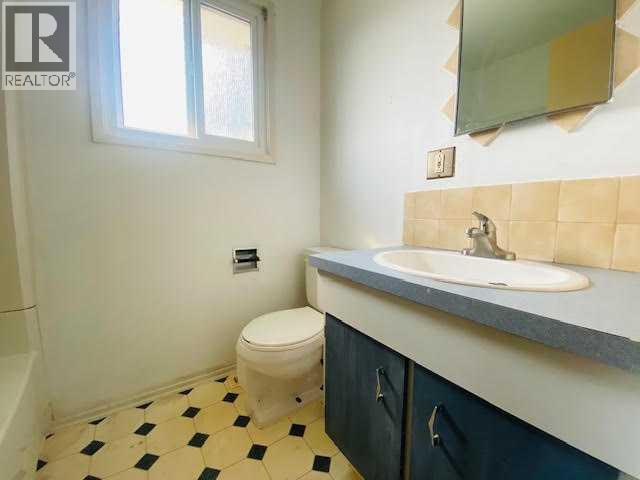 20, 441 Switzer Drive, Hinton, Alberta  T7V 1Z7 - Photo 11 - A2255970