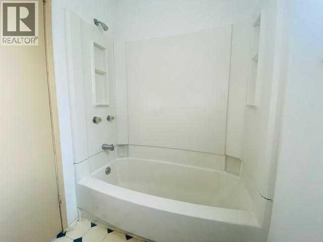 20, 441 Switzer Drive, Hinton, Alberta  T7V 1Z7 - Photo 13 - A2255970