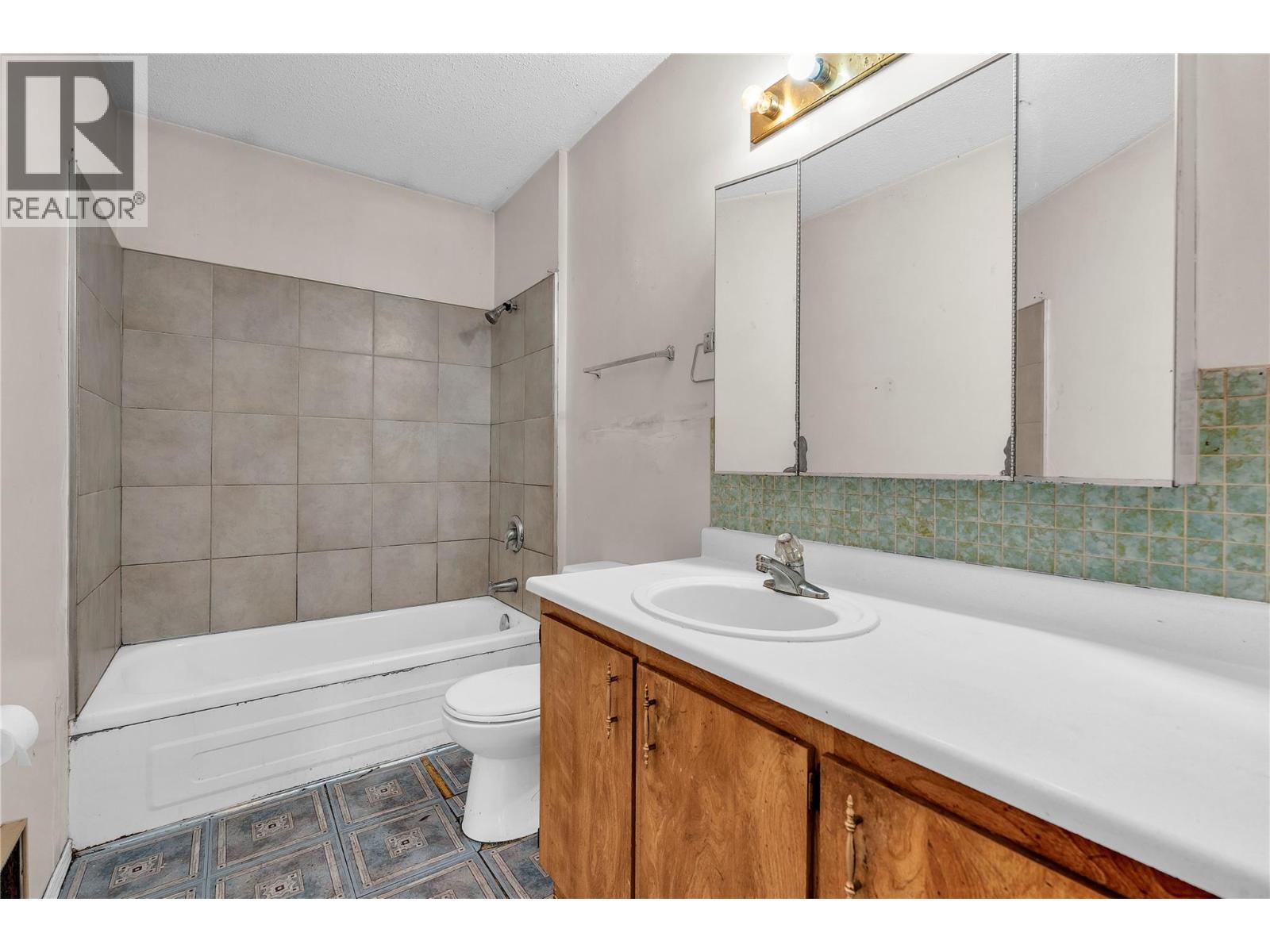 176 Jacobson Rd, Princeton, British Columbia  V0X 1W0 - Photo 8 - 10374510