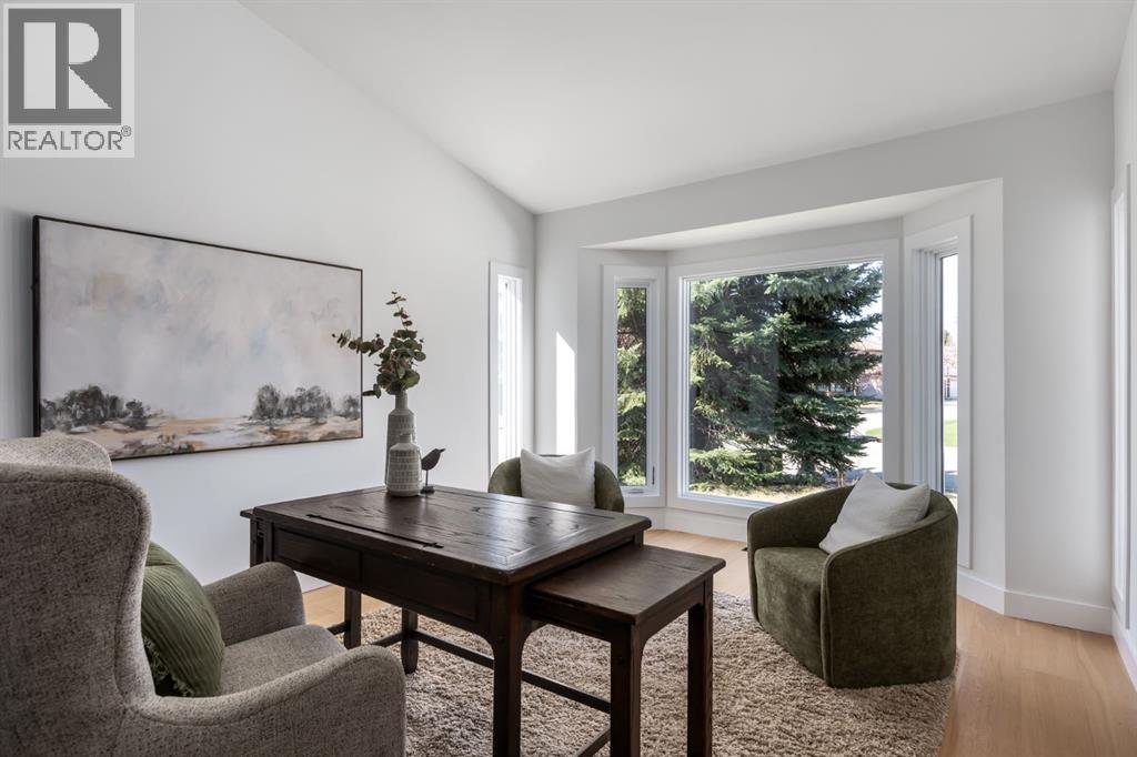 71 Woodridge Close Sw, Calgary, Alberta  T2W 5M2 - Photo 18 - A2307237