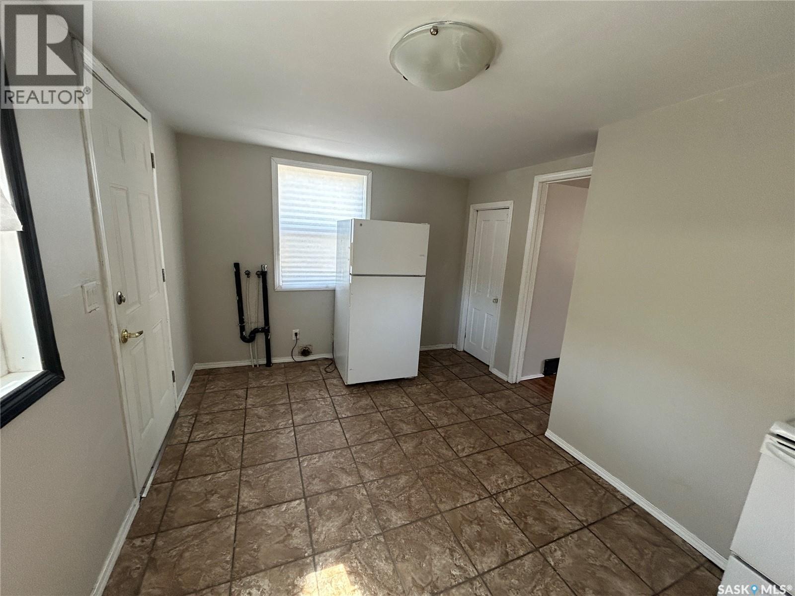 607 28th Street W, Saskatoon, Saskatchewan  S7L 0L2 - Photo 6 - SK035069