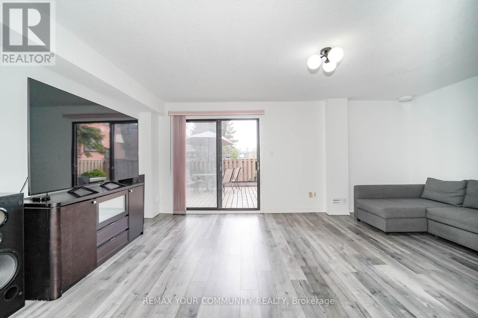 71 Maple Branch Path, Toronto, Ontario  M9P 3T4 - Photo 32 - W13093244