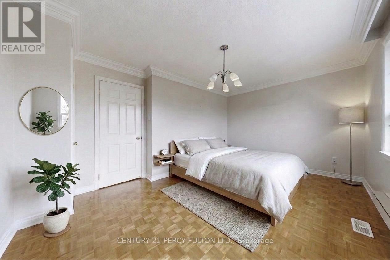 69 Twenty Fourth Street, Toronto, Ontario  M8V 3N7 - Photo 20 - W13057698