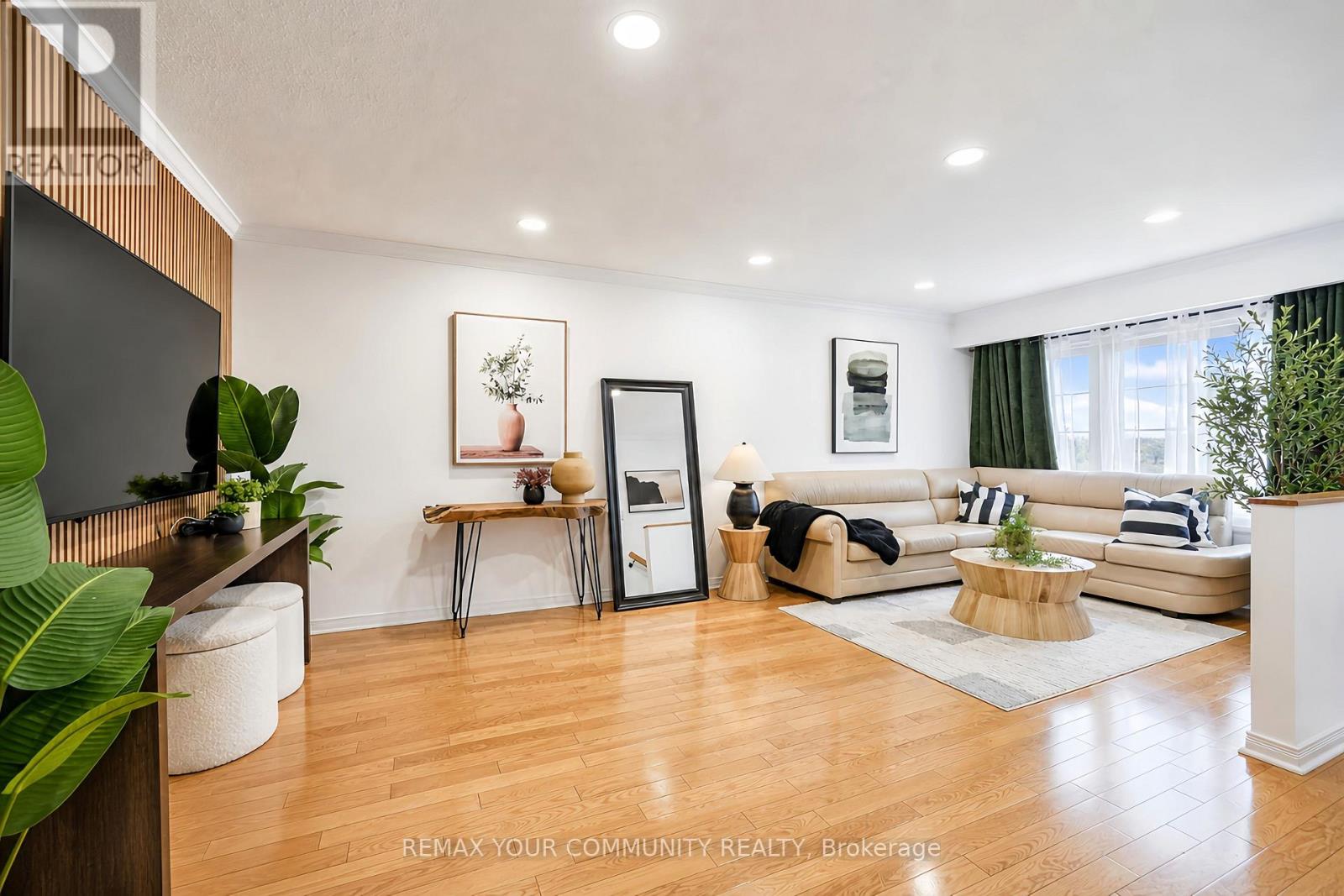 71 Maple Branch Path, Toronto, Ontario  M9P 3T4 - Photo 9 - W13093244