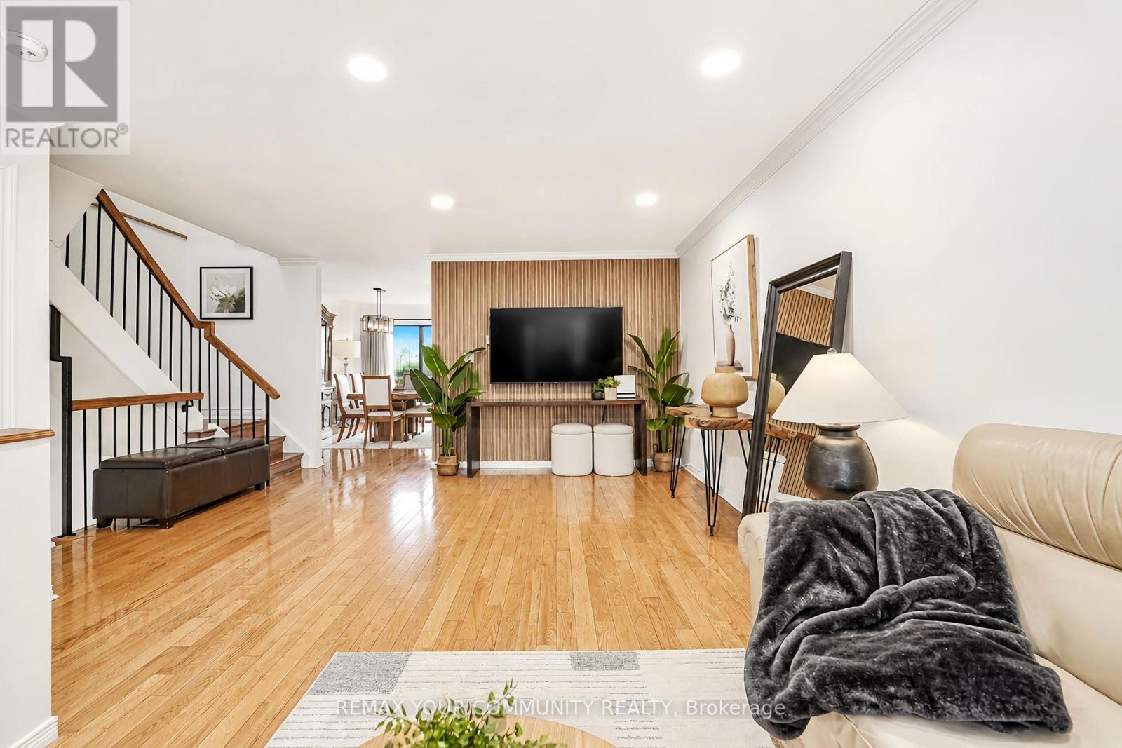 71 Maple Branch Path, Toronto, Ontario  M9P 3T4 - Photo 8 - W13093244