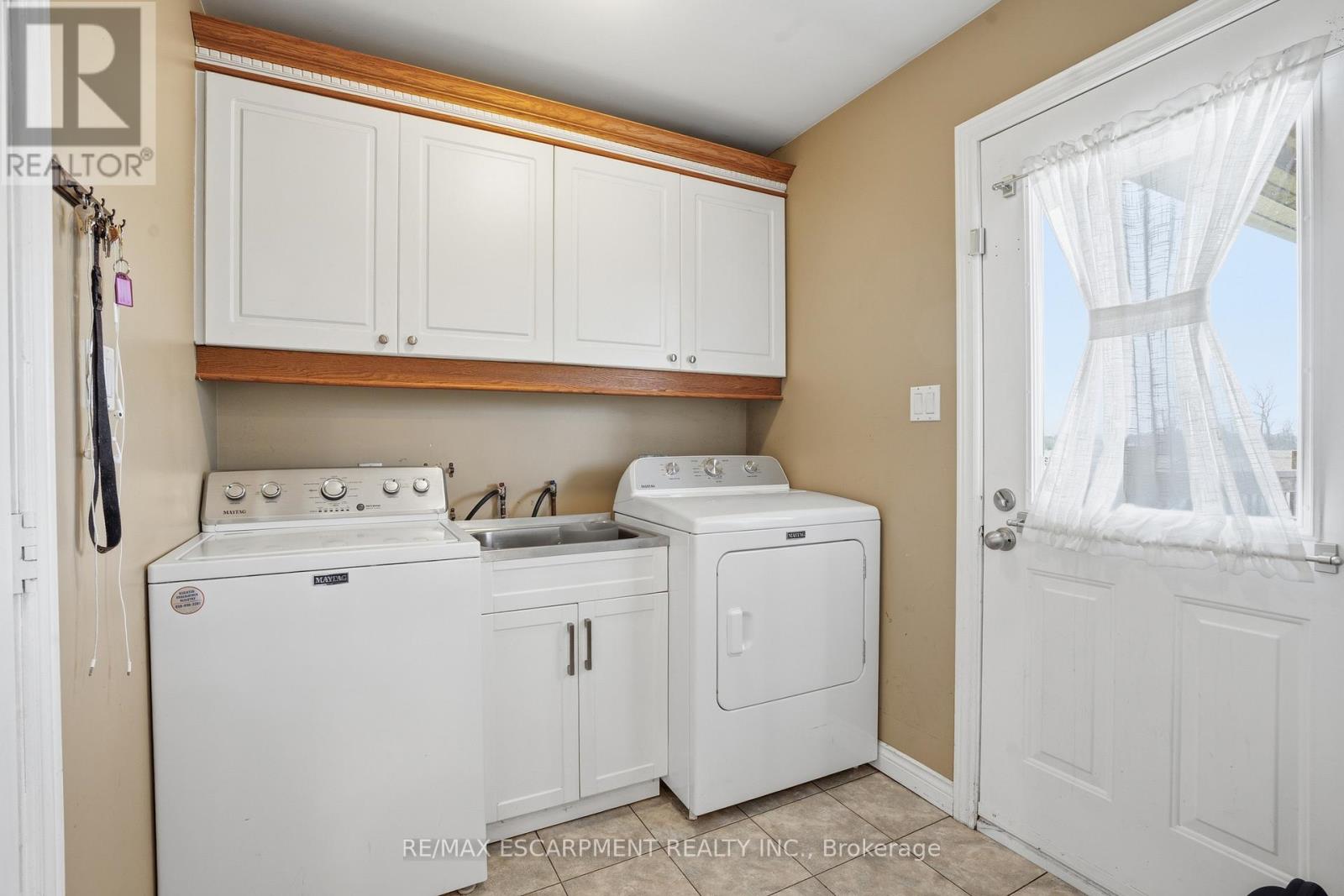 2410 Abingdon Road, West Lincoln, Ontario  L0R 1E0 - Photo 11 - X13093172