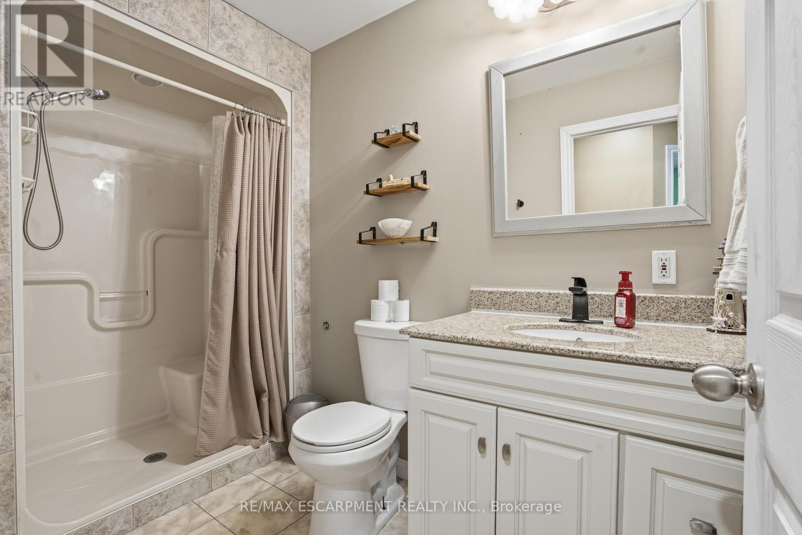 2410 Abingdon Road, West Lincoln, Ontario  L0R 1E0 - Photo 13 - X13093172