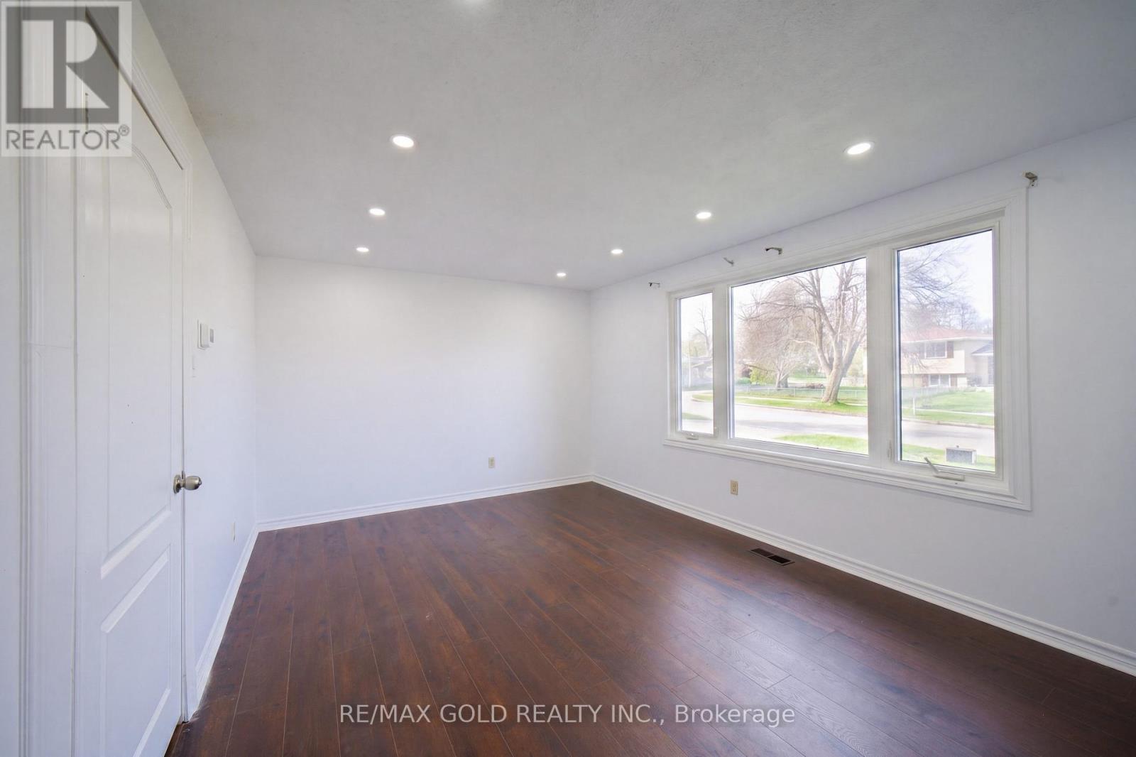 281 Morgan Avenue, Kitchener, Ontario  N2A 2M7 - Photo 13 - X13093236