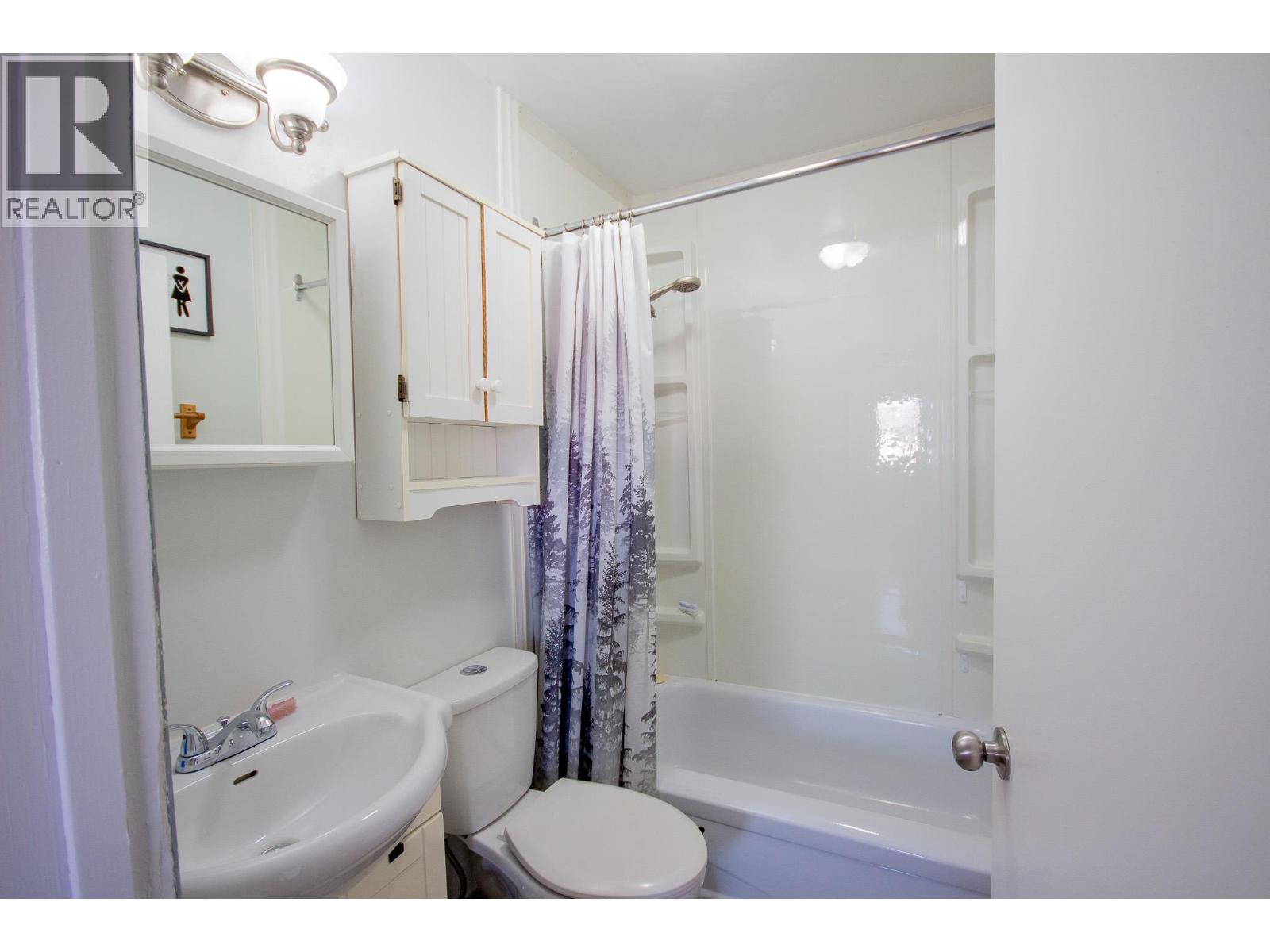 1217 115 Avenue, Dawson Creek, British Columbia  V1G 3C2 - Photo 9 - 10386115