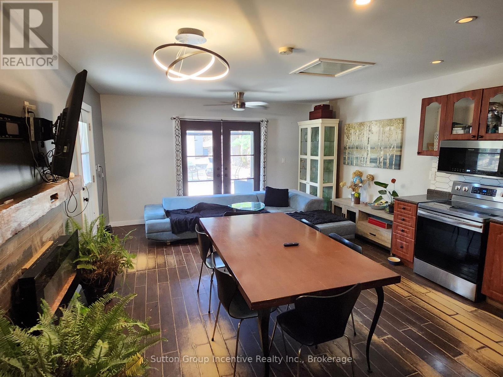 203 Park Road, Tiny, Ontario  L0L 1P1 - Photo 25 - S13093018