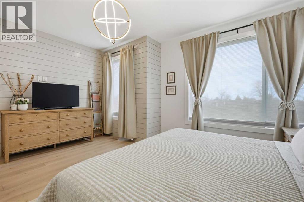 2025 26 Street Sw, Calgary, Alberta  T3E 2A3 - Photo 30 - A2308725