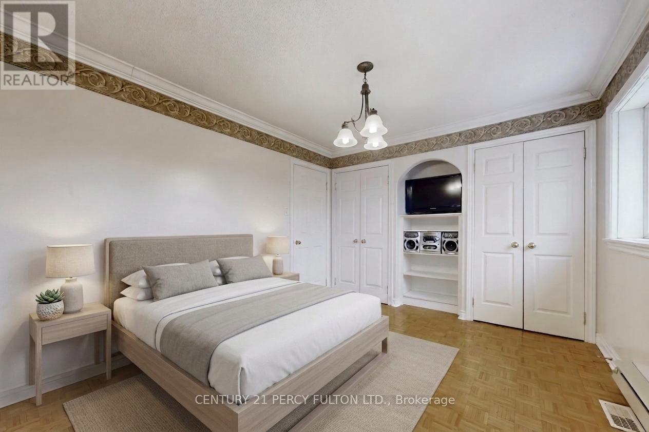 69 Twenty Fourth Street, Toronto, Ontario  M8V 3N7 - Photo 22 - W13084454