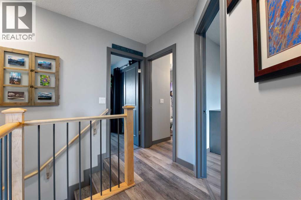 11 Woodside Circle, Airdrie, Alberta  T4B 2H8 - Photo 20 - A2306715