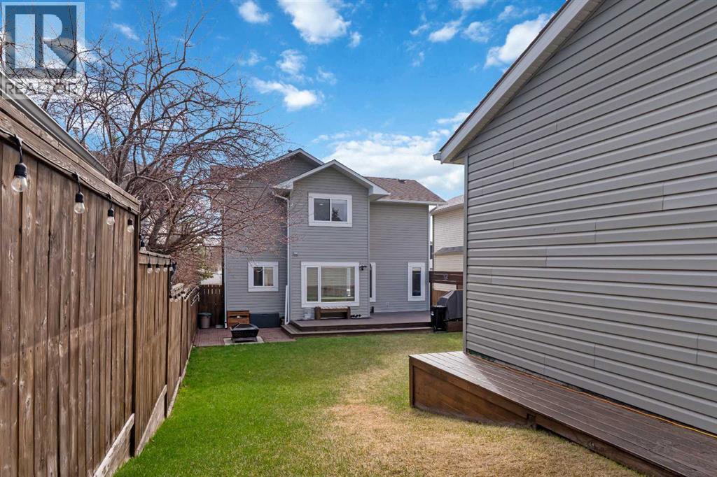 11 Woodside Circle, Airdrie, Alberta  T4B 2H8 - Photo 30 - A2306715