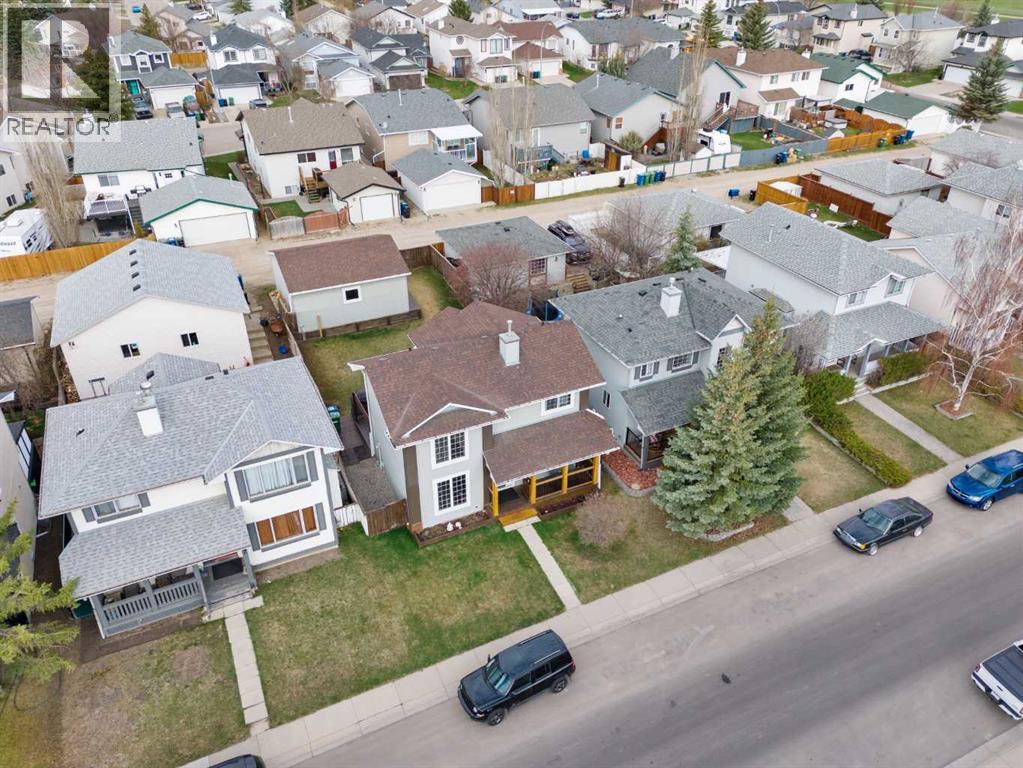11 Woodside Circle, Airdrie, Alberta  T4B 2H8 - Photo 40 - A2306715