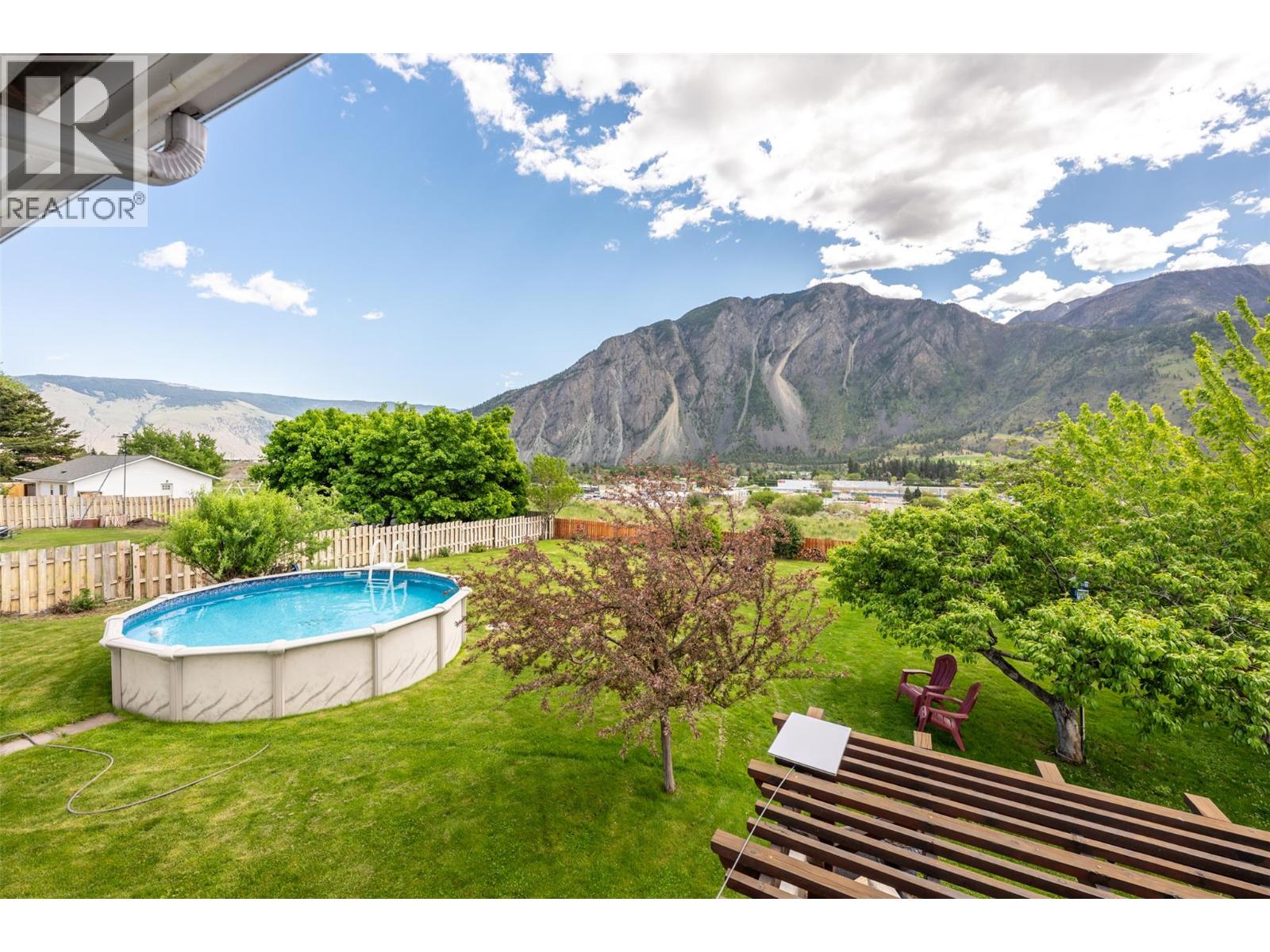 617 3rd Avenue, Keremeos, British Columbia  V0X 1N2 - Photo 40 - 10386226