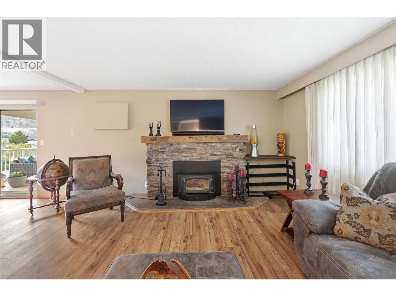 617 3rd Avenue, Keremeos, British Columbia  V0X 1N2 - Photo 5 - 10386226