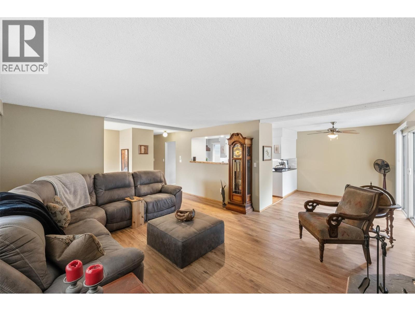 617 3rd Avenue, Keremeos, British Columbia  V0X 1N2 - Photo 6 - 10386226
