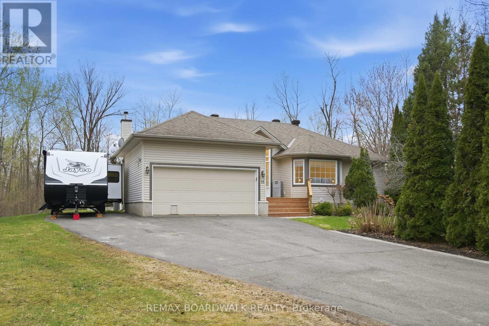 15 Birch Drive, North Grenville, Ontario  K0G 1J0 - Photo 2 - X13093252