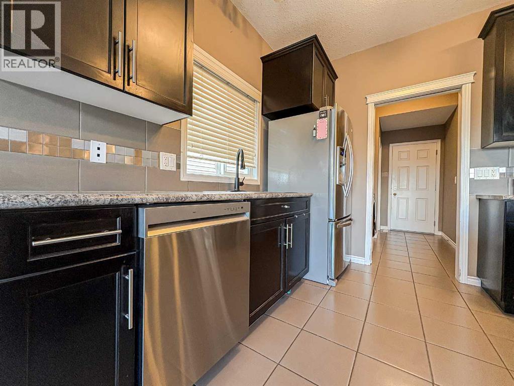 9510 Willow Drive, Grande Prairie, Alberta  T8X 0G9 - Photo 10 - A2306595