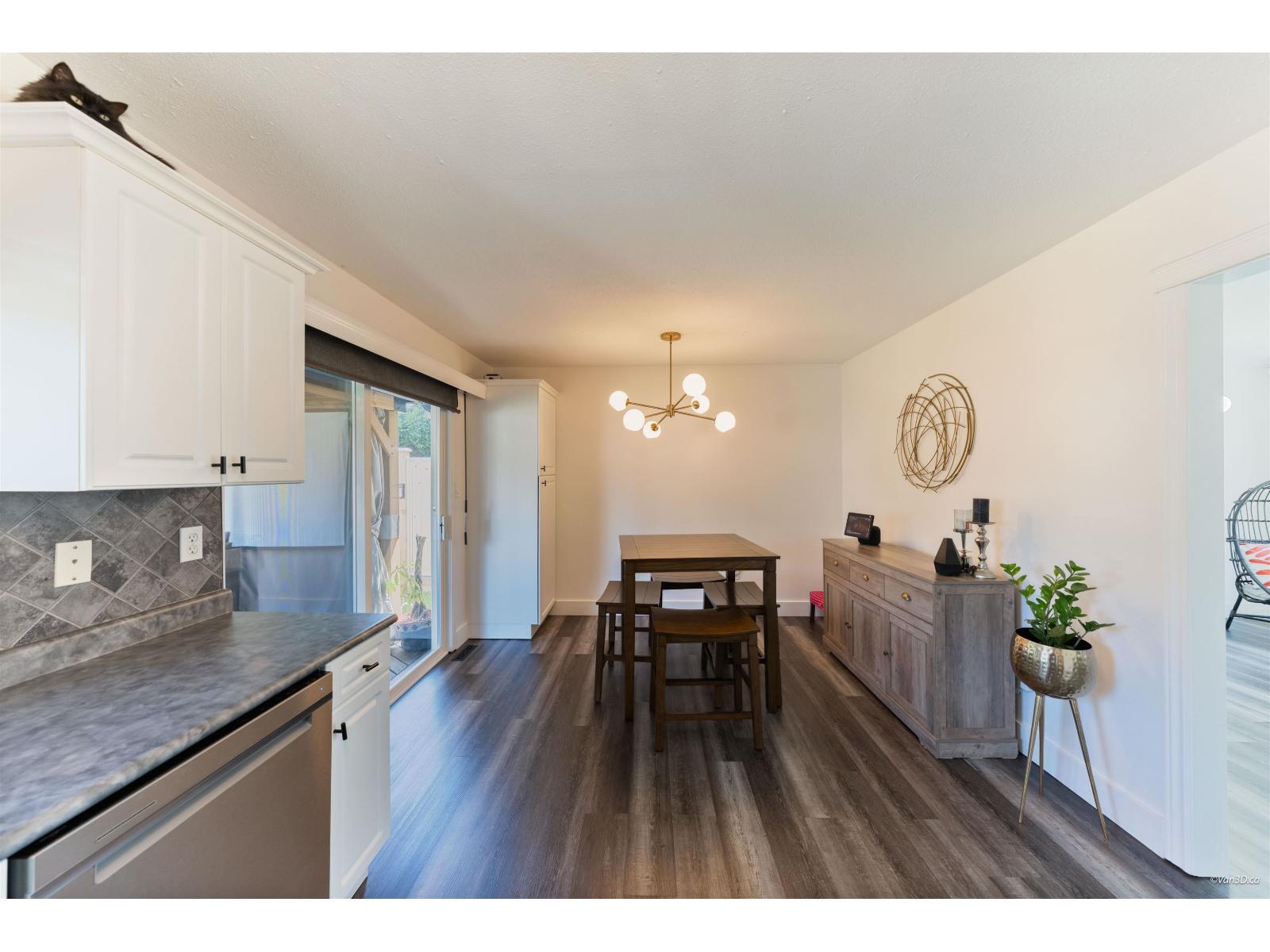 9454 213 Street, Langley, British Columbia  V1M 1T2 - Photo 6 - R3120106