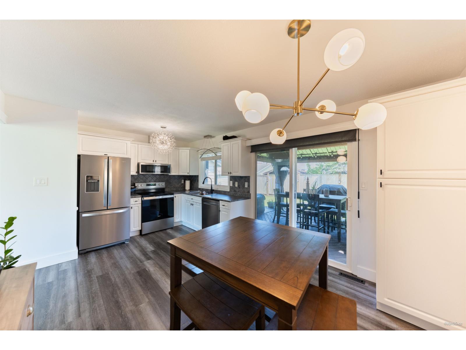 9454 213 Street, Langley, British Columbia  V1M 1T2 - Photo 8 - R3120106