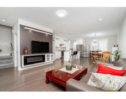 59 19501 74 AVENUE, Surrey, British Columbia