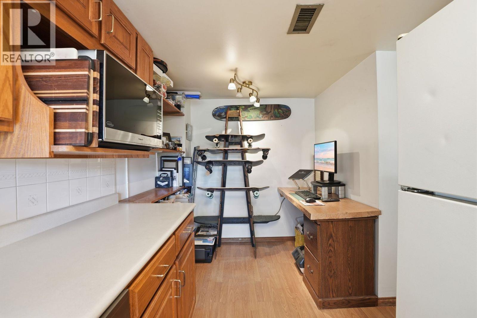 1021 Old Lillooet Road, North Vancouver, British Columbia  V7J 3H6 - Photo 18 - R3120429