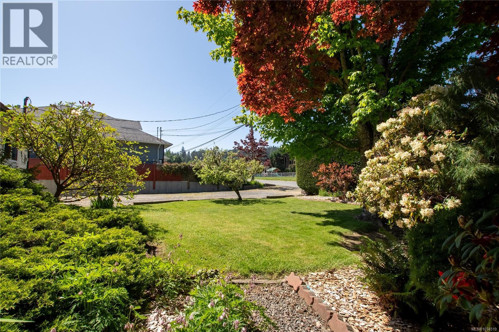 8071 Queen St, Crofton, British Columbia  V0R 1R0 - Photo 12 - 1034519
