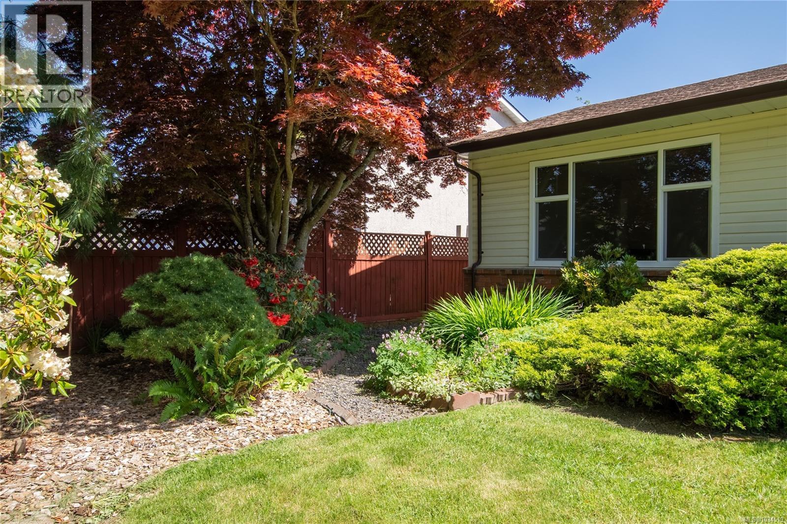 8071 Queen St, Crofton, British Columbia  V0R 1R0 - Photo 3 - 1034519