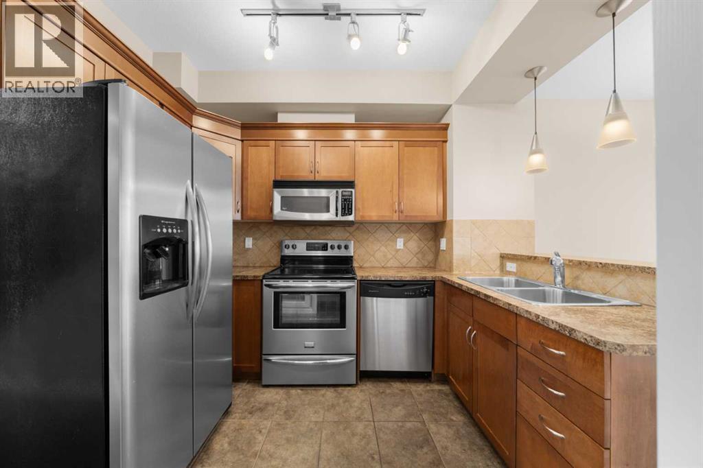 9, 181 Rockyledge View NW, Calgary, Alberta  T3G 6B1 - Photo 17 - A2307293