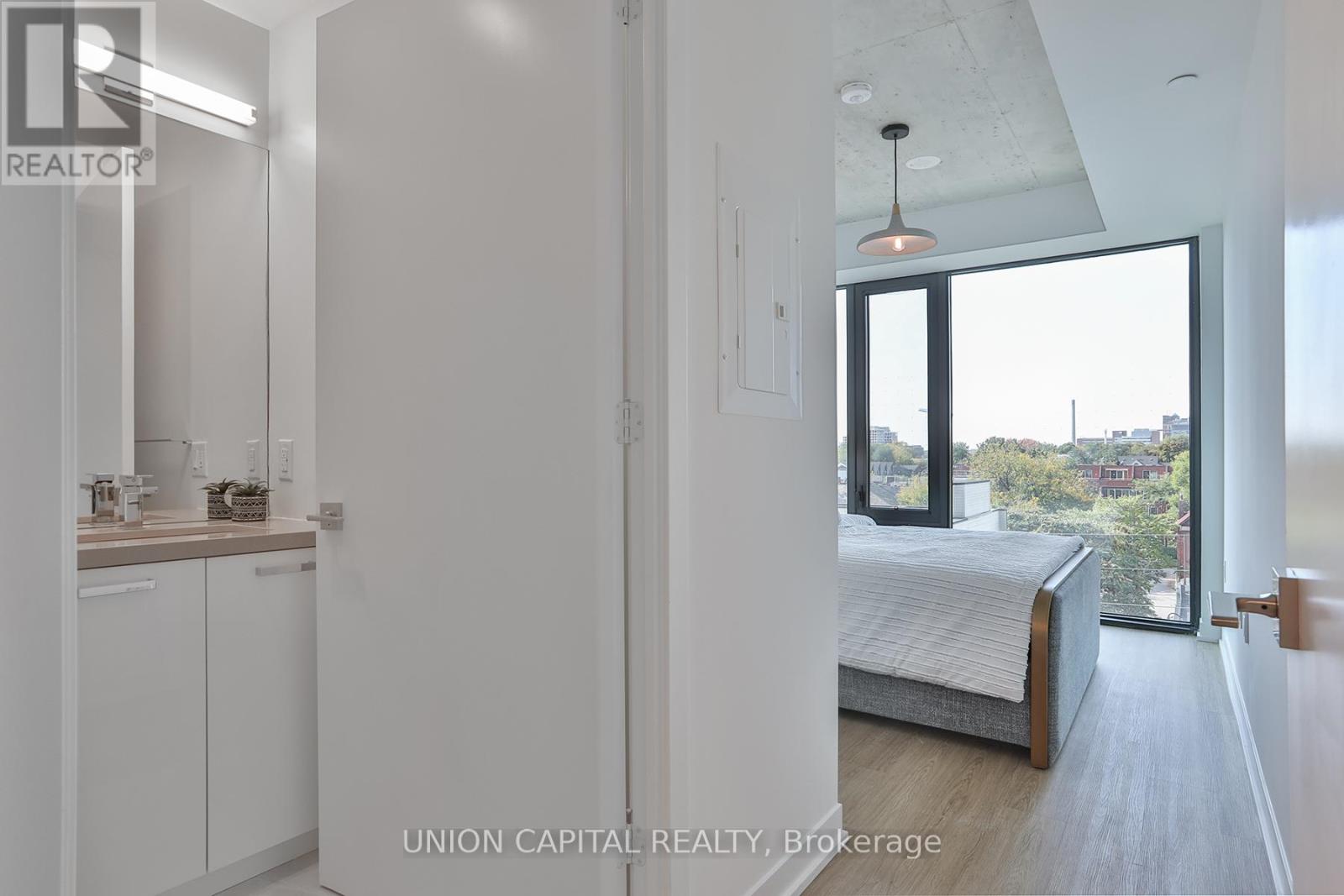 402 - 195 Mccaul Street, Toronto, Ontario  M5T 1W6 - Photo 18 - C13093270