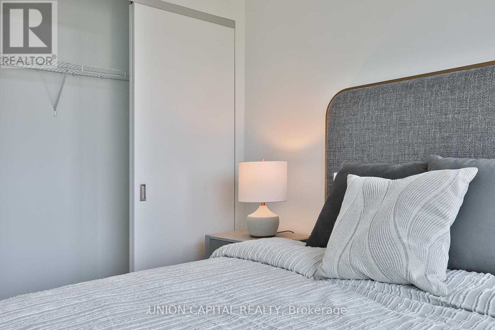 402 - 195 Mccaul Street, Toronto, Ontario  M5T 1W6 - Photo 22 - C13093270