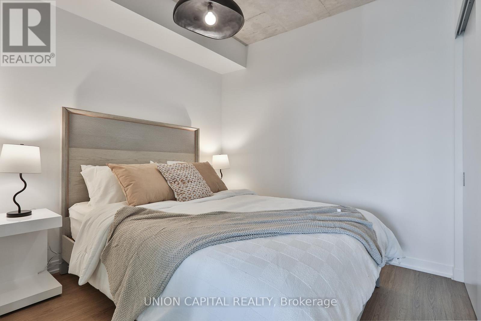 402 - 195 Mccaul Street, Toronto, Ontario  M5T 1W6 - Photo 23 - C13093270