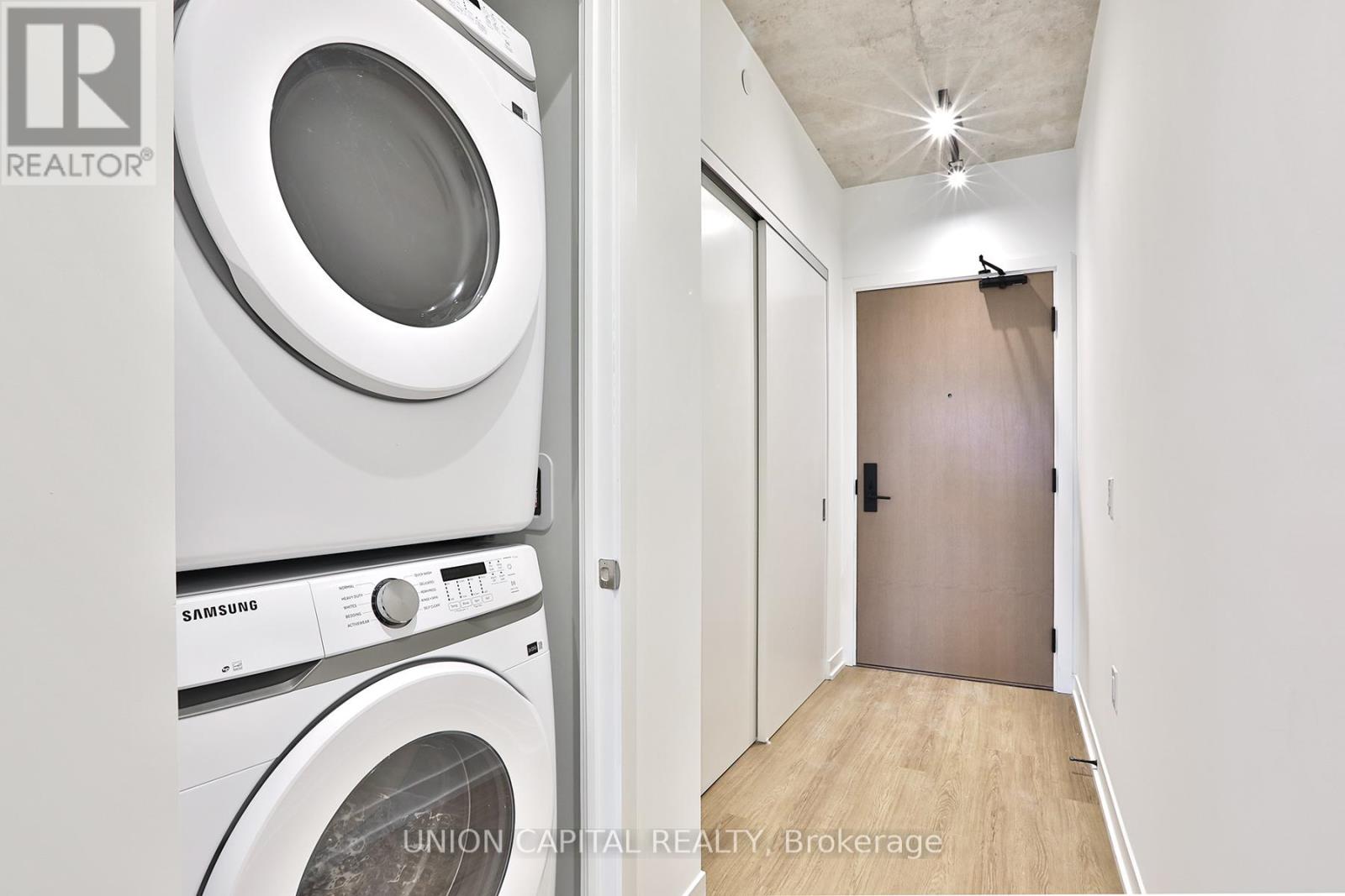 402 - 195 Mccaul Street, Toronto, Ontario  M5T 1W6 - Photo 5 - C13093270