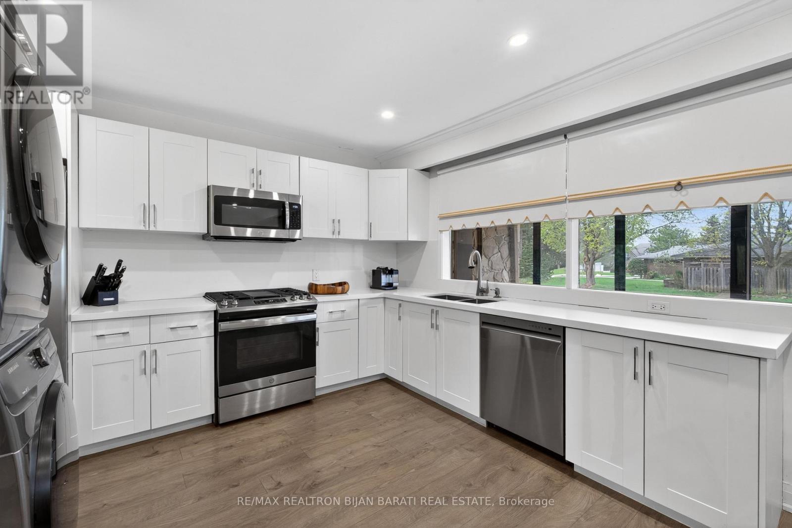 73 Forest Grove Drive, Toronto, Ontario  M2K 1Z4 - Photo 10 - C13093304
