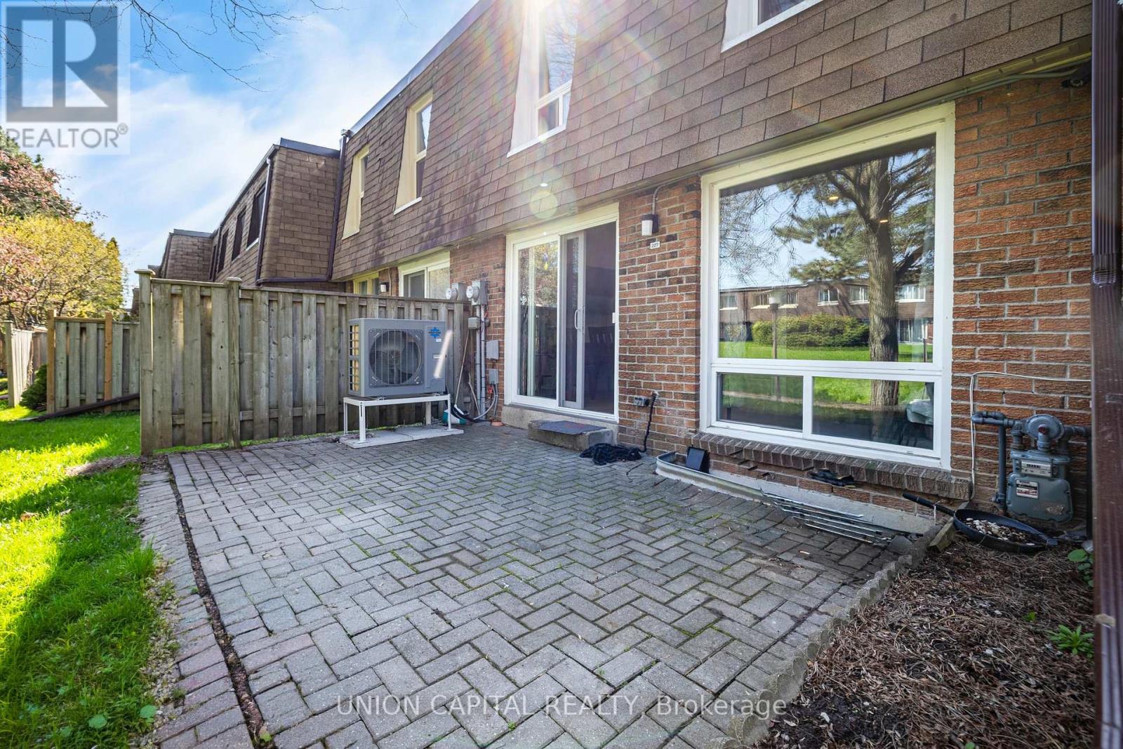227 Huntingdale Boulevard, Toronto, Ontario  M1W 1T2 - Photo 48 - E13093274